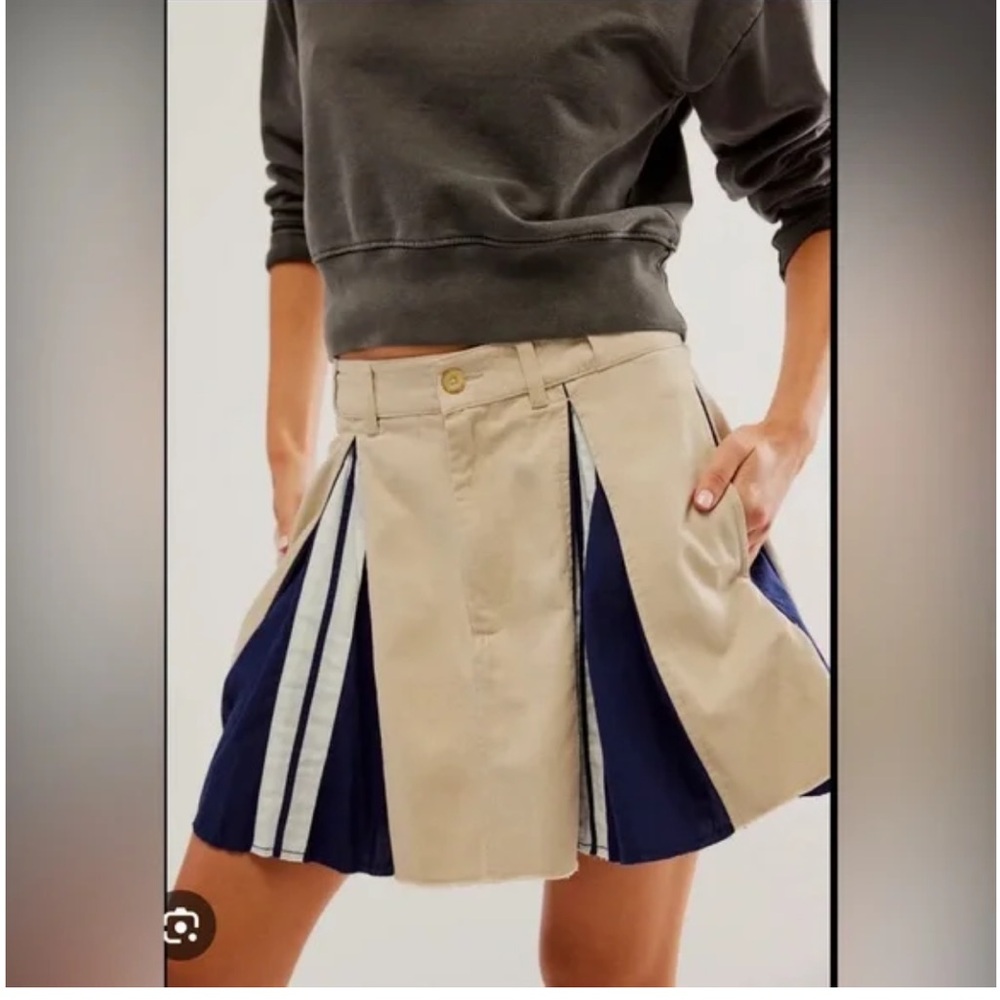 Free People Tan and Navy Mini Skirt